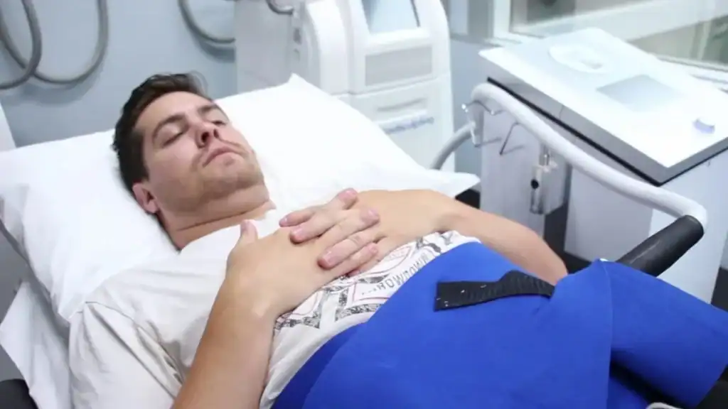 Transforming Bodies: Celebrity Success Stories and the Truth Behind Body Contouring 2 Image of male having body contouring Hillingdon treatment
